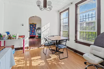 318 W 24th Place, Chicago, IL 60616 - Photo 3