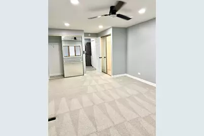 1310 Somerset Lane, Schaumburg, IL 60193 - Photo 15