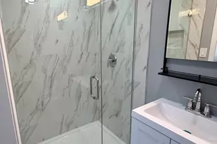 1310 Somerset Ln, Schaumburg, IL 60193 - Photo 11