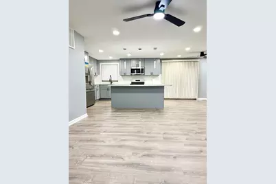 1310 Somerset Lane, Schaumburg, IL 60193 - Photo 3