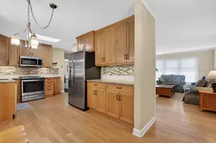 6 Charlestown Ct, Bolingbrook, IL 60440 - Photo 7