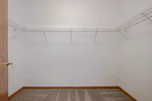 2123 Vanderbilt Dr, Geneva, IL 60134 - Photo 15