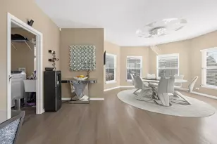 134 Timber Ct, Gilberts, IL 60136 - Photo 7