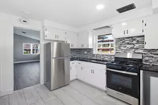 3410 Calwagner St, Franklin Park, IL 60131 - Photo 5