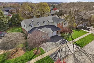 622 Zaininger Ave, Naperville, IL 60563 - Photo 29