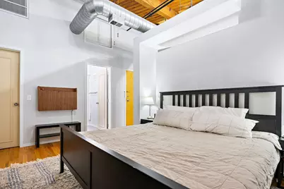 2210 W Wabansia Avenue #202, Chicago, IL 60647 - Photo 11