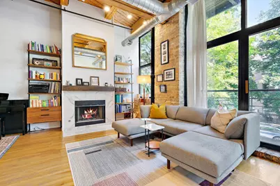 2210 W Wabansia Avenue #202, Chicago, IL 60647 - Photo 9