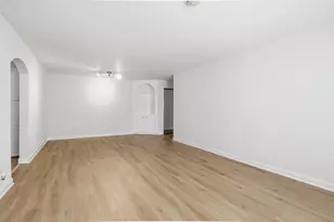 750 Dempster St, Mount Prospect, IL 60056 - Photo 5