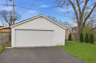 318 Hibbard Rd, Wilmette, IL 60091 - Photo 33