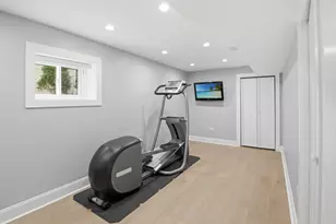 318 Hibbard Rd, Wilmette, IL 60091 - Photo 27