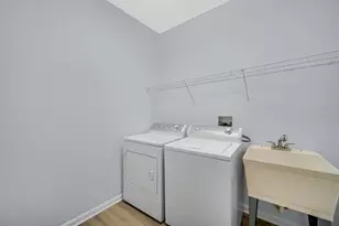 984 Ashbrook Cir, Bolingbrook, IL 60440 - Photo 15