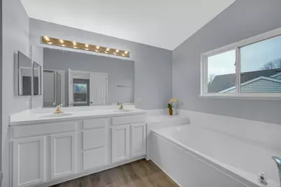 984 Ashbrook Circle, Bolingbrook, IL 60440 - Photo 21