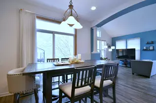 5600 Cloverdale Rd, Hanover Park, IL 60133 - Photo 9