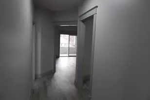 303 Stone St, Joliet, IL 60435 - Photo 9