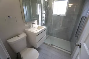 203 Valerie Ct, Glenview, IL 60025 - Photo 15