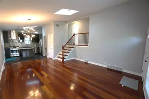 203 Valerie Ct, Glenview, IL 60025 - Photo 7