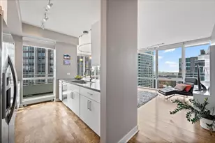 505 N McClurg Ct, Chicago, IL 60611 - Photo 11