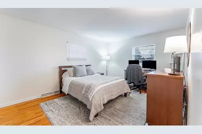 1531 N 9th Avenue, Melrose Park, IL 60160 - Photo 13