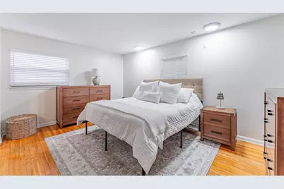 1531 N 9th Avenue, Melrose Park, IL 60160 - Photo 9