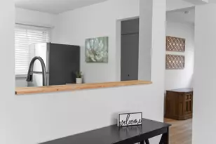 1105 Julienne Dr, Normal, IL 61761 - Photo 5