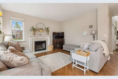 202 Mill Street, Batavia, IL 60510 - Photo 5