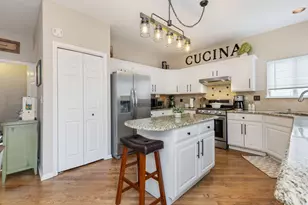 202 Mill St, Batavia, IL 60510 - Photo 9