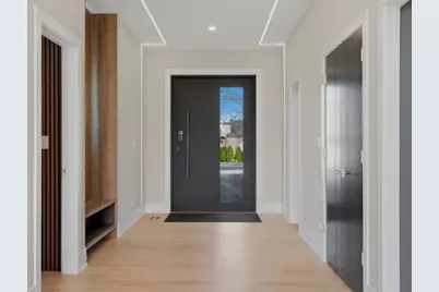 2108 N Chestnut N Chestnut Avenue, Arlington Heights, IL 60004 - Photo 3