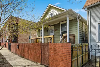 2626 W Francis Place, Chicago, IL 60647 - Photo 1