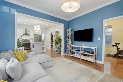 2626 W Francis Place, Chicago, IL 60647 - Photo 3