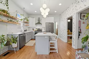 2626 W Francis Pl, Chicago, IL 60647 - Photo 5