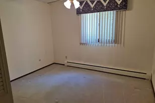 8 Hawthorne Dr, Oswego, IL 60543 - Photo 21