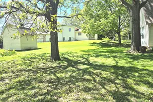 8 Hawthorne Dr, Oswego, IL 60543 - Photo 49