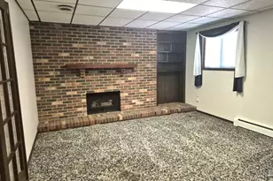 8 Hawthorne Dr, Oswego, IL 60543 - Photo 27