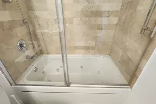 3900 W Cornelia Ave, Chicago, IL 60618 - Photo 19