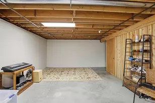 2853 Forsythia Ln, Saint Anne, IL 60964 - Photo 27