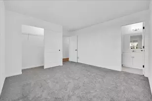 4303 Chelsea Mnr Cir, Aurora, IL 60504 - Photo 7