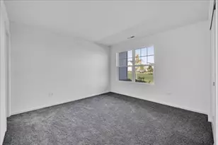 4303 Chelsea Mnr Cir, Aurora, IL 60504 - Photo 5