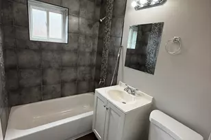 7952 S Trumbull Ave, Chicago, IL 60652 - Photo 5