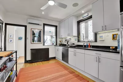 2030 W Shakespeare Avenue, Chicago, IL 60647 - Photo 7