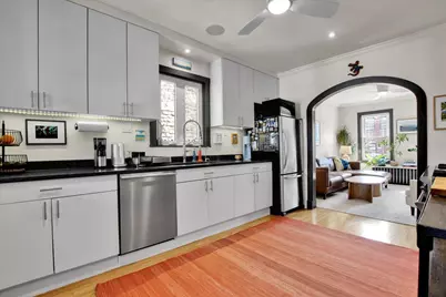 2030 W Shakespeare Avenue, Chicago, IL 60647 - Photo 9