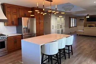 8320 Heather Ln, Tinley Park, IL 60477 - Photo 7