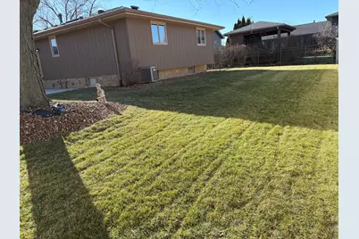 8320 Heather Lane, Tinley Park, IL 60477 - Photo 45