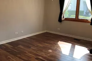 923 Sagamore Dr, Schaumburg, IL 60194 - Photo 5