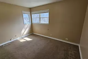 18570 W Pamela Pl, Gurnee, IL 60031 - Photo 7