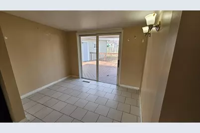 18570 W Pamela Place, Gurnee, IL 60031 - Photo 5