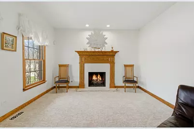 8304 Queen Victoria Lane, Tinley Park, IL 60477 - Photo 15