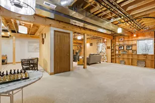 8304 Queen Victoria Ln, Tinley Park, IL 60477 - Photo 35