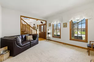 8304 Queen Victoria Ln, Tinley Park, IL 60477 - Photo 9