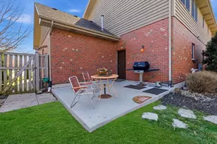 8304 Queen Victoria Ln, Tinley Park, IL 60477 - Photo 29