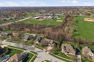 8304 Queen Victoria Ln, Tinley Park, IL 60477 - Photo 35